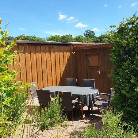 Ferienwohnung Ruegen In Samtens Buitenkant foto